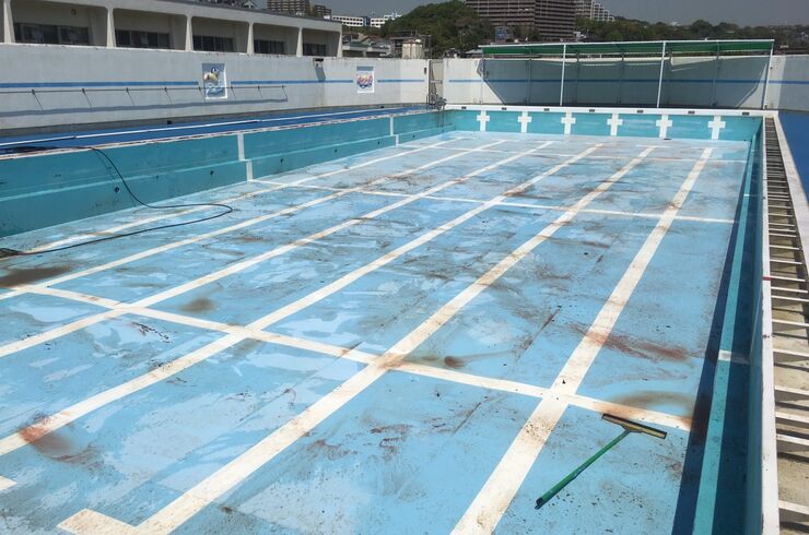 プール開きに向けて！！～大阪兵庫尼崎の外壁塗装は有限会社西村塗装工業まで～